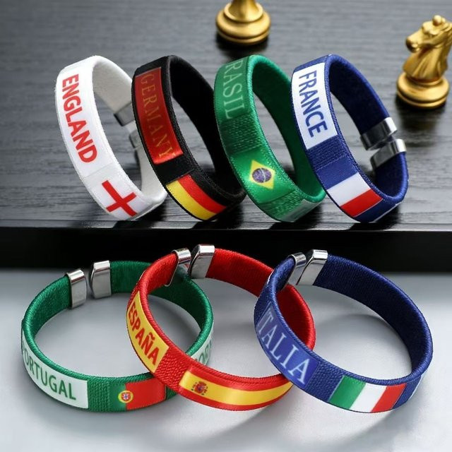 Bandai Armband, Bunt, Unisex - Bild 1