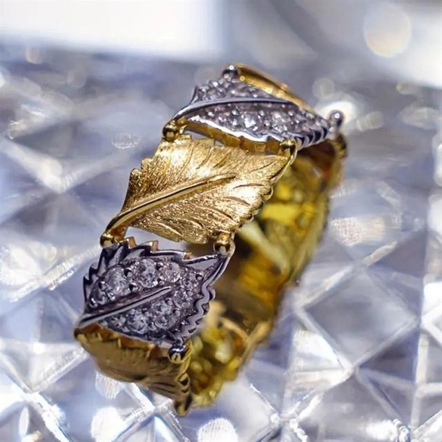 Huitan Fresh Leaf Damen-Ring, Bicolor, Zirkonia - Bild 1