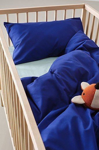 Jotex ZACK MINI Bettbezug-Set für die Krippe aus Bio-Baumwolle, Blau mit Tiermotiv - Bild 1