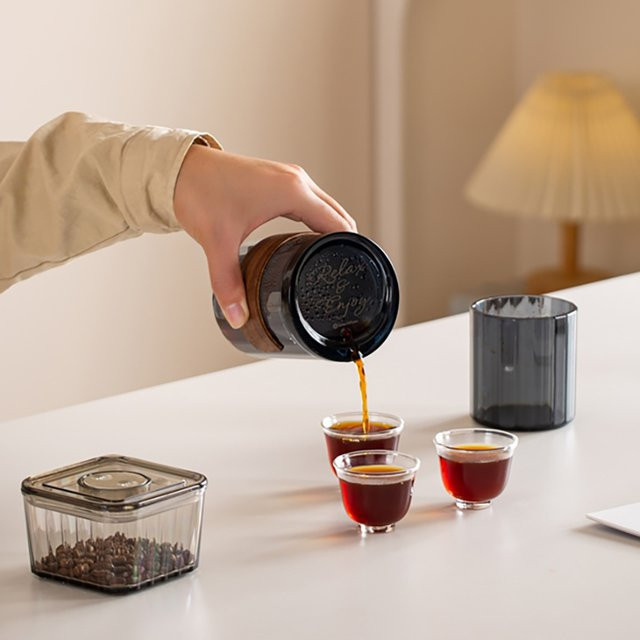 SearchPean Pour-over-Kaffeeset mit Kaffeetropfer, Kaffeekessel, Teekanne und Kaffeefilter in Schwarz für 1–2 Tassen - Bild 1
