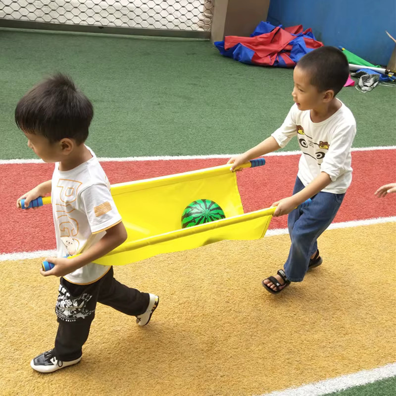 YJHITO Kinder-Teamwork-Spiel, Tragehilfe für Balltransport, Decke für Stafettrennen, bunt / mehrfarbig - Bild 4
