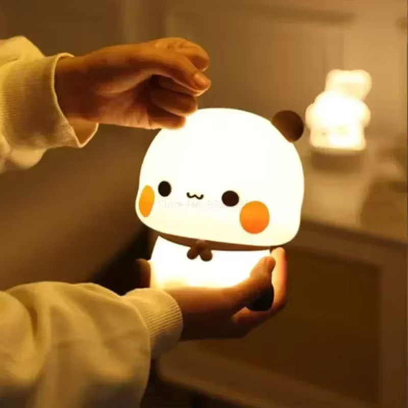 Luo Jiujiu Bubu und Dudu Niedliche Bären-Panda-Cartoon-LED-Nachtlampe in Weiß - Bild 3