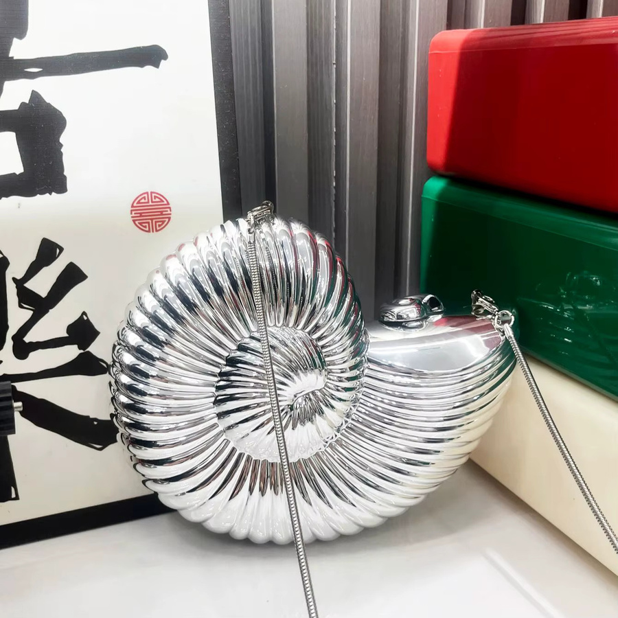 Clutch aus Acryl, Silber, Dancing Engine, Unisex - Bild 3