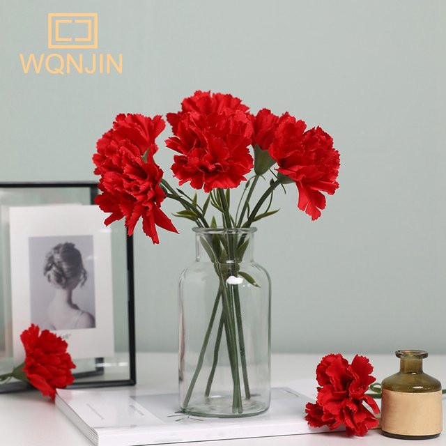 5 Stück rote Nelken aus Seide von WQNJIN als künstliche Blumen für deine Dekoration - Bild 1