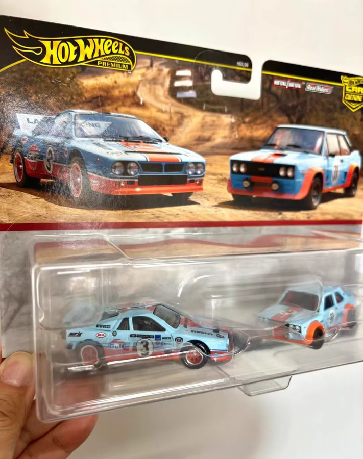 Hot Wheels Premium Car Culture Gulf Lancia Rally Fiat Abarth, 2er-Pack, 1:64, Druckguss-Modellauto - Bild 2