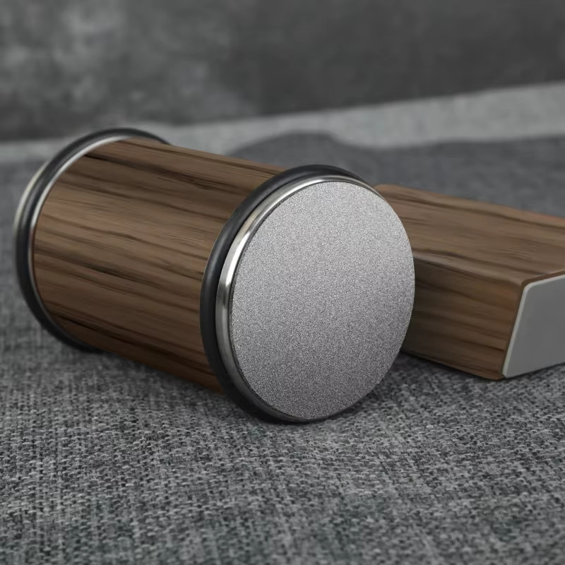 RSCHEF Magnetischer Messerhalter aus Holz in Braun mit Rollendem Messerschärfer und Diamant-Schleifstein für 15 und 20 Grad - Bild 3