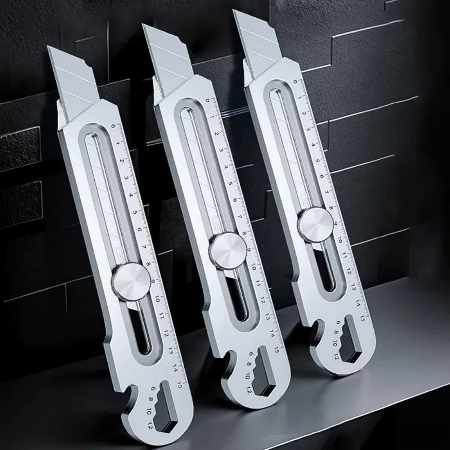 6-in-1 Multifunktions-Universalmesser aus Edelstahl in Silber mit 18mm Snap-Off Klinge - Bild 2