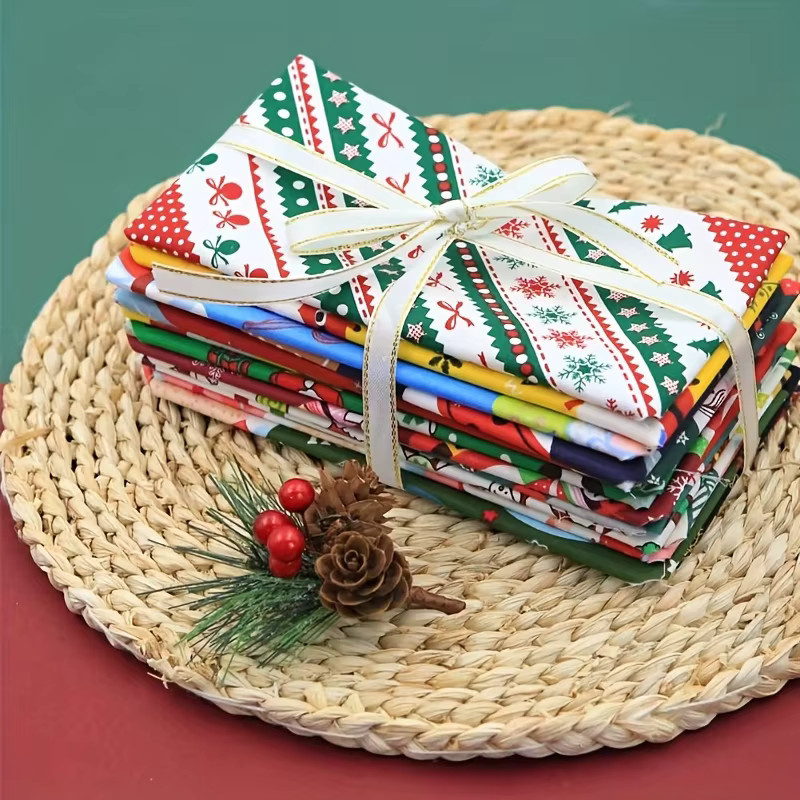 8-teiliges Set gesteppter Weihnachtsstoff mit Weihnachtsmuster zum Nähen und für DIY-Projekte - Bild 3
