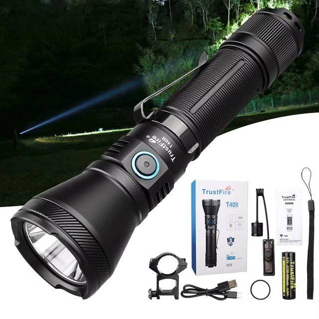 Trustfire T40R Taktische LED-Taschenlampe in Schwarz mit 1800 Lumen, USB-Aufladung und IP68-Schutz - Bild 1