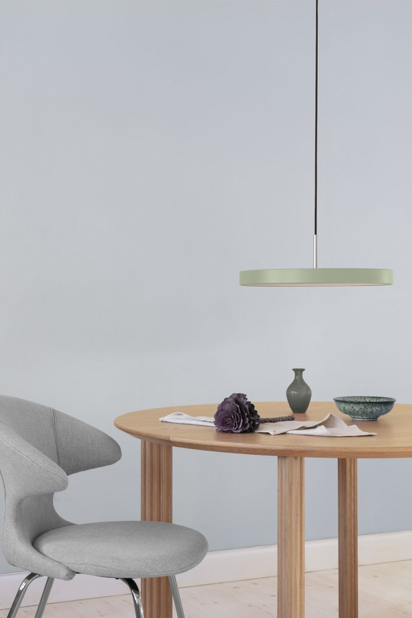 UMAGE Asteria Hängeleuchte in Grün mit dimmbarer LED-Beleuchtung - Bild 2