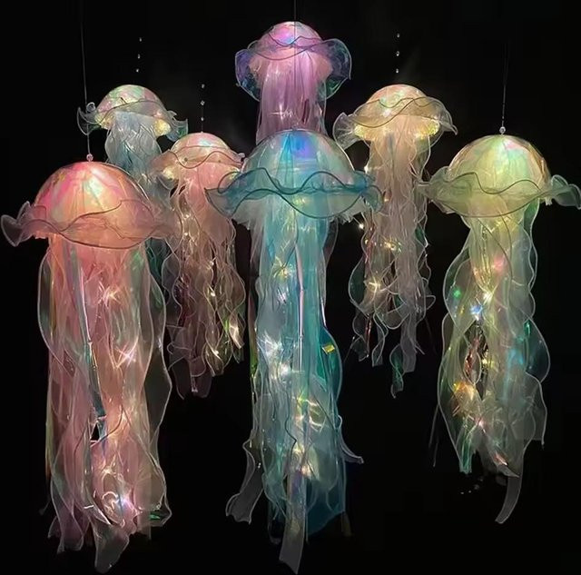 XuYiEC DIY Quallenlaterne als bunte LED-Nachtlampe in Multicolour für das Kinderzimmer und Meerjungfrauen-Themenpartys - Bild 1