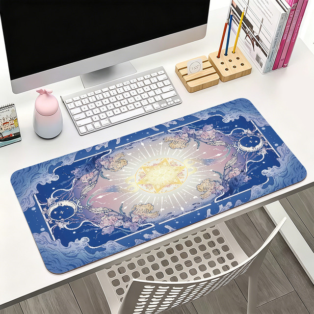 Großes Mauspad mit Sonne, Mond und Blumen in Blau für Büro und Gaming, rutschfest und wasserdicht - Bild 1