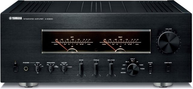 Yamaha A-S3200 Stereo Vollverstärker in Schwarz - Bild 1