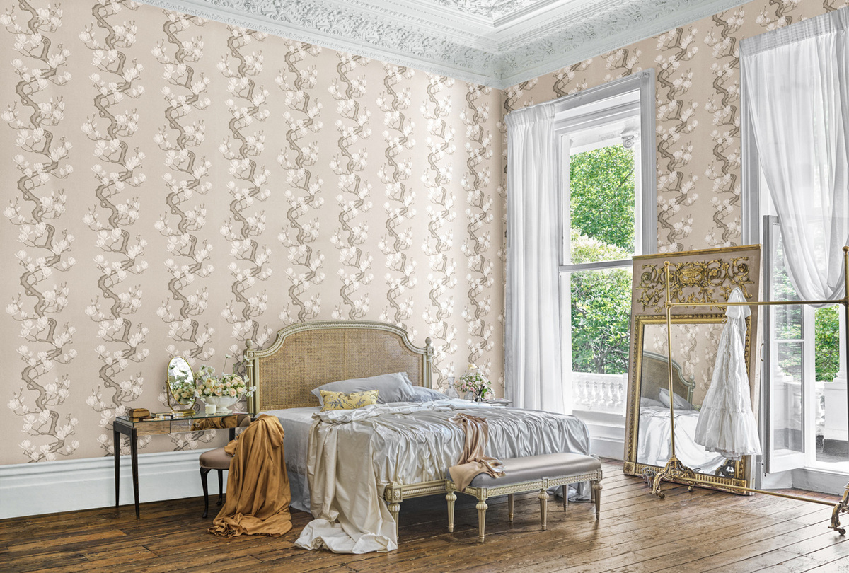 Cole & Son Tapete Magnolia Tree in Soft Cream und Powder Beige mit floralem Botanical Design - Bild 1