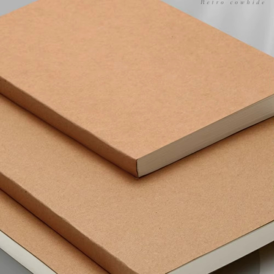 A5 Notizbuch aus Kraftpapier mit quadratischem Linienraster in Braun und Hardcover-Einband - Bild 2