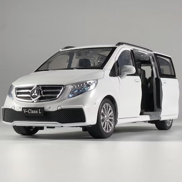 Maisto Benz V260L MPV Modellauto 1:24 Metall weiß - Bild 1