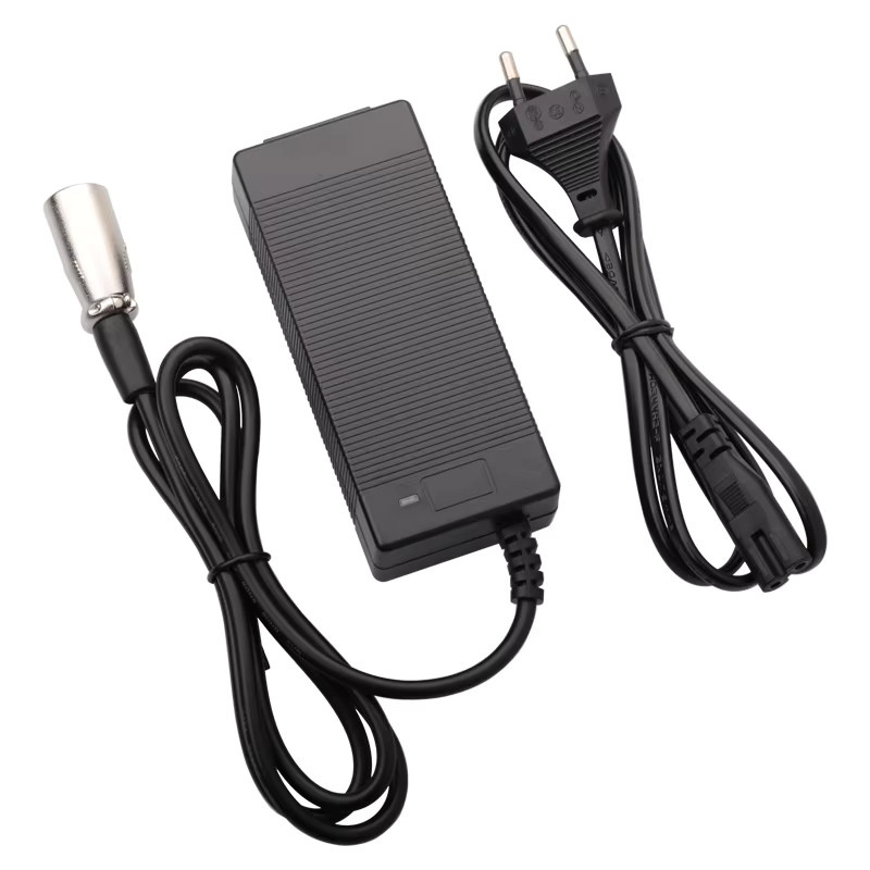 TangsFire Smart Li-Ionen-Akkuladegerät 29,4V 3A für 7S 24V 25,2V 25,9V Elektrofahrrad-Lithium-Akkupacks, Schwarz - Bild 2