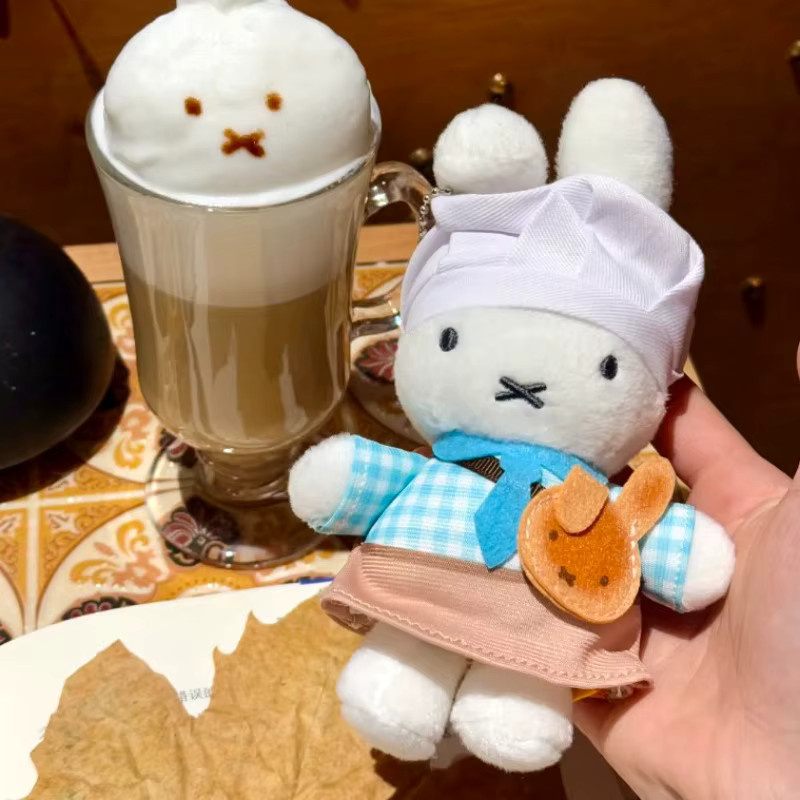 Miffy Niedliche Puppe Bäckerei-Küchen-Backmeister, Puppenanhänger - Bild 2