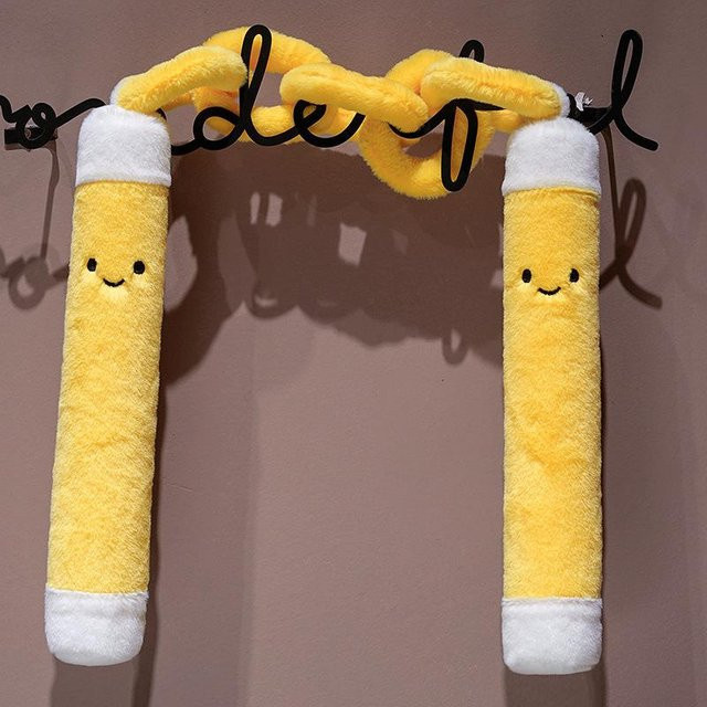 Yiran toy Cartoon Nunchaku Plüschtier, grau, 85cm - Bild 1