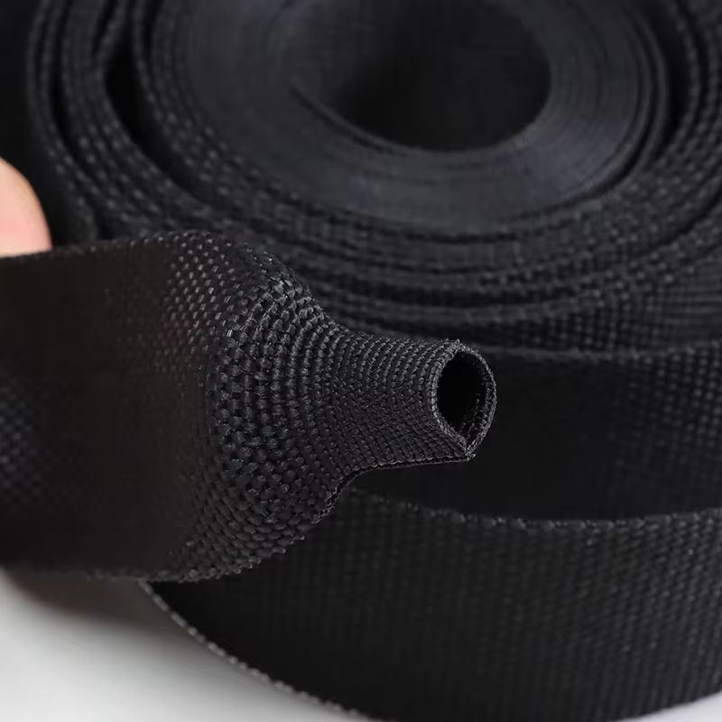 Schrumpfbarer Kabel-Organizer aus PET-Geflecht in Schwarz, flammhemmende Kabelhülse zur Isolierung und zum Schutz von Drähten - Bild 4