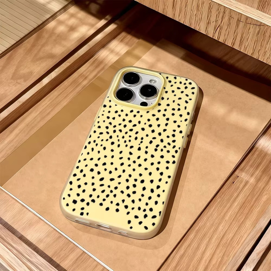 Potdemiel Handyhülle Black Spots on Camel für iPhone 17 16 Pro Max 15 14 13 12 Plus Doppelschichtige Candy Cover in Beige, Schwarz und Grau - Bild 2