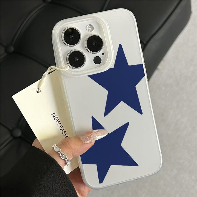 Stoßfeste iPhone Handyhülle von Apple mit blauem Sternenmuster, transparent und mattiert - Bild 1