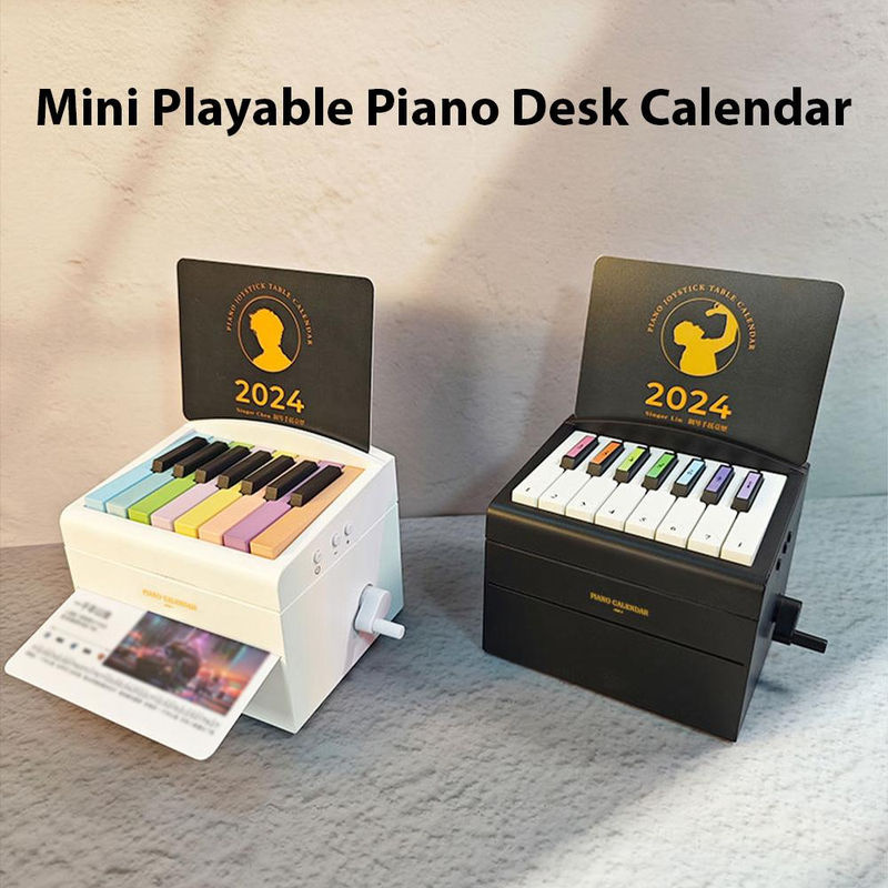 TOMTOP JMS Spielbarer Mini Klavier Schreibtischkalender 2024 mit 15 Tasten und Musik-Kalenderkarten in Weiß - Bild 3