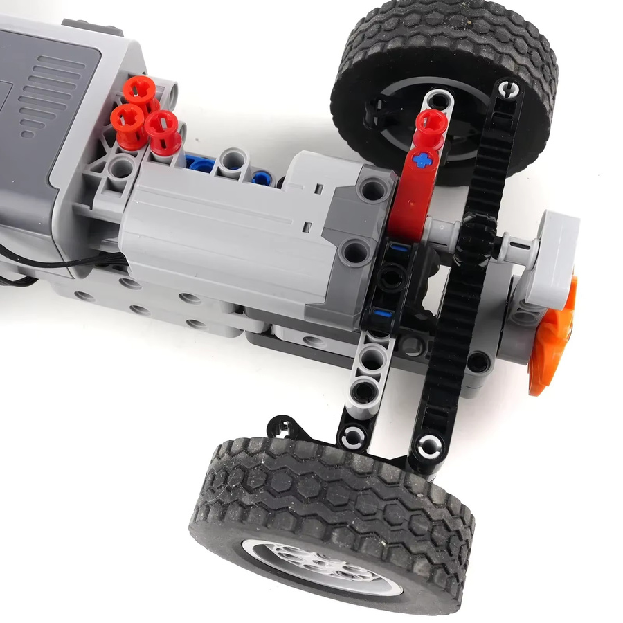StemEdu 4WD RC Auto Baustein-Set mit elektrischem Chassis, Motor und Empfänger für MOC technische Simulationen - Bild 4
