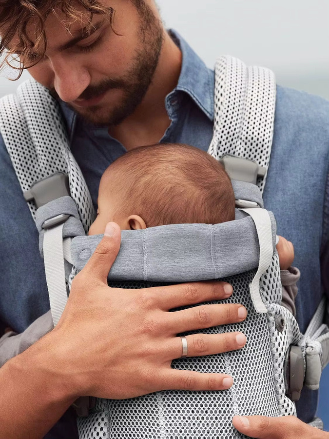 BabyBjörn Babytrage aus 3D-Mesh in Weiß für Neugeborene und Kleinkinder - Bild 4