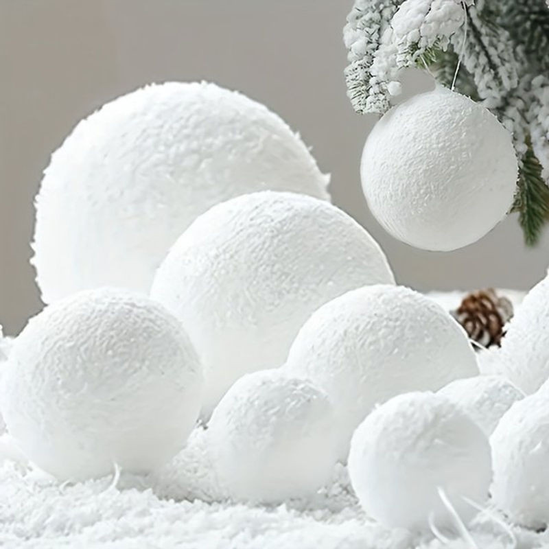 6 Stück weiße Schneeball-Hängeornamente aus Schaumstoff für deine Weihnachtsdekoration - Bild 1