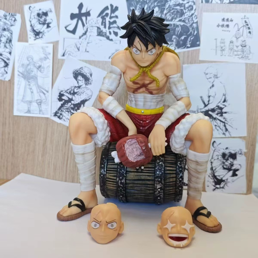 Bandai One Piece Sitzender Luffy Resonanz-Weinbehälter, Modell Ornament - Bild 2