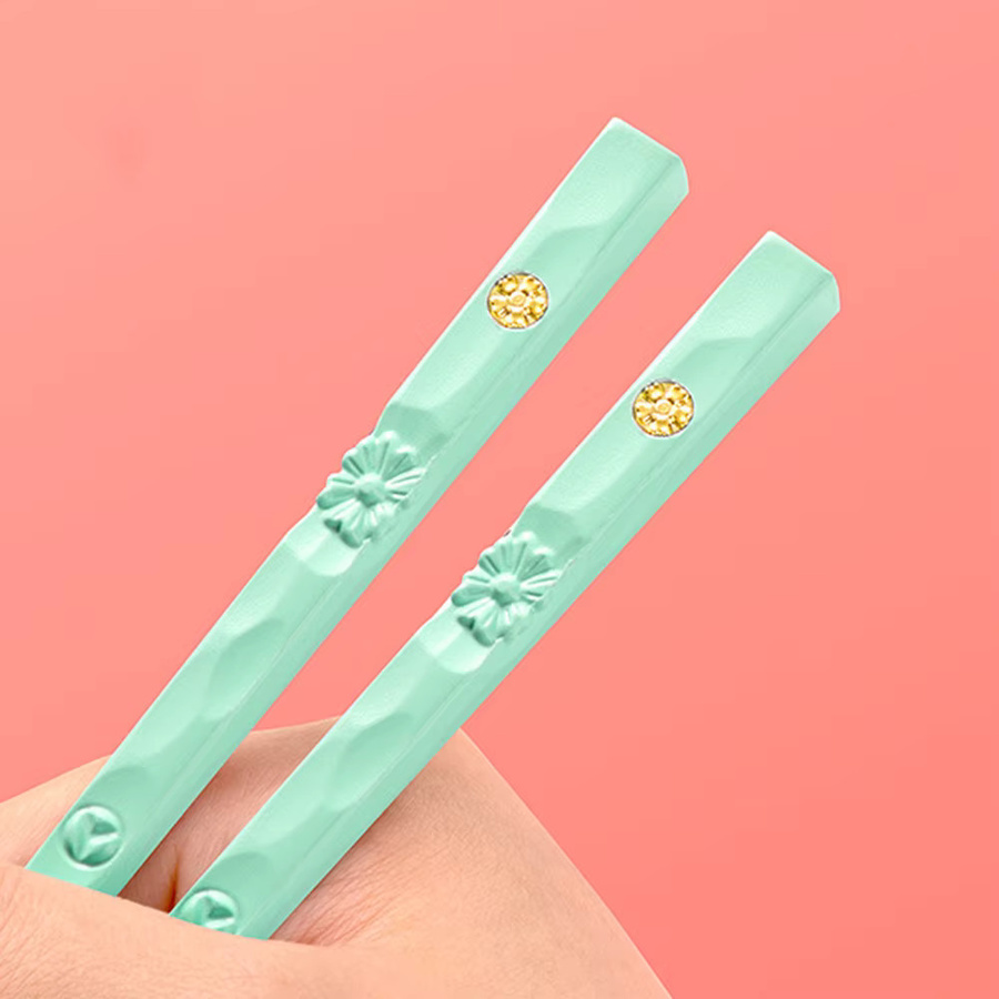 Wiederverwendbares Essstäbchen-Set von uniturcky in Mehrfarben, rutschfeste japanische und koreanische Sushi-Stäbchen aus Metall und Kunststoff mit mattem Finish - Bild 3