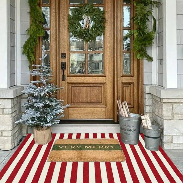 VIKAMA Weihnachts-Außenteppich mit roten und weißen Streifen, rechteckige Willkommens-Fußmatte für die Veranda, B/B/H: 60,0 x 40,0 cm - Bild 1