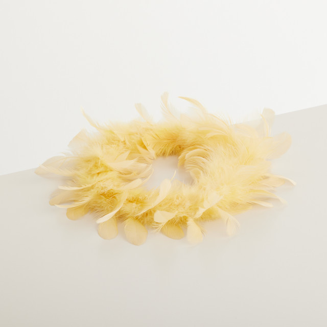BLUME2000 Federkranz in Gelb für Ostern mit Federn, Durchmesser: 25 cm - Bild 1