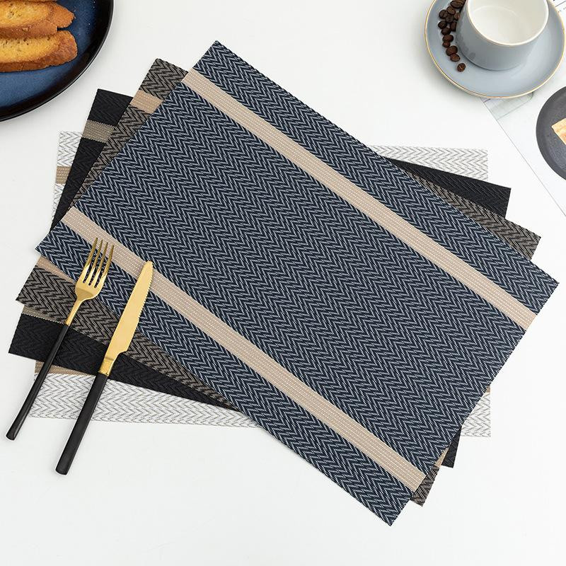 Wasserdichte und ölbeständige Esstischmatte im japanischen Stil von Yiran Furniture, Farbe: Schwarz, B/T: 45 x 30 cm - Bild 2