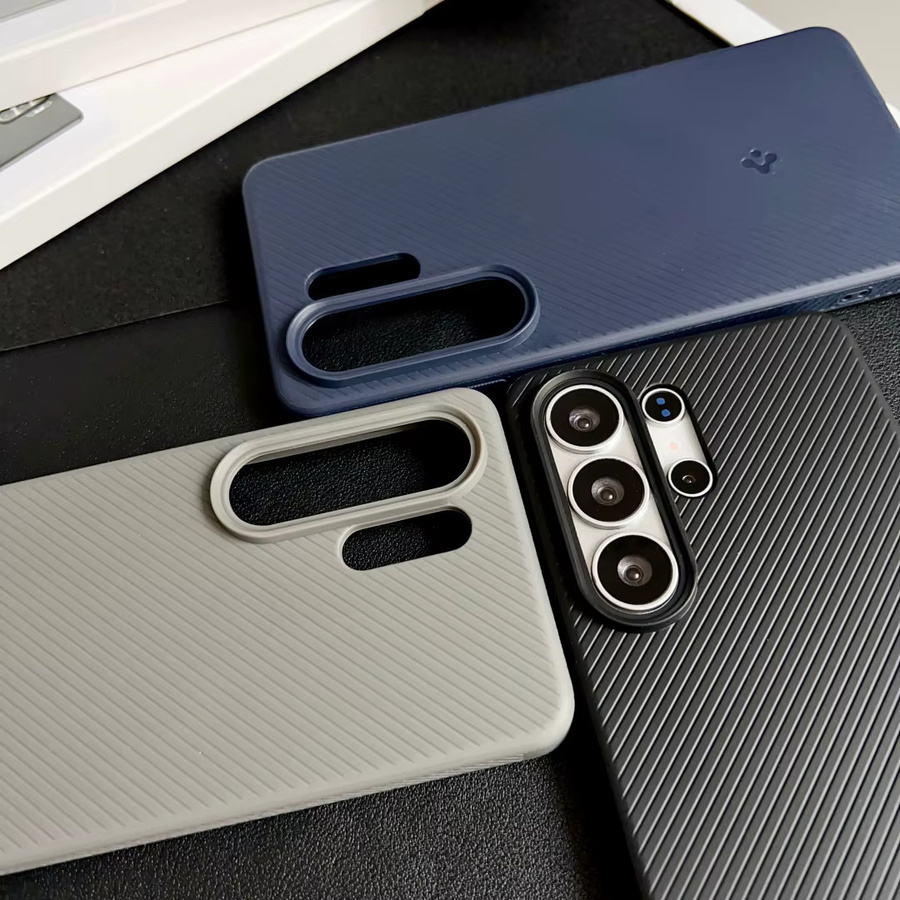 Spigen TPU Matte Magfit Magnetische Handyhülle für Samsung S26 Ultra, S25 Plus und S26 in Schwarz mit MagSafe Wireless Charging Unterstützung und stoßfestem Schutz - Bild 2