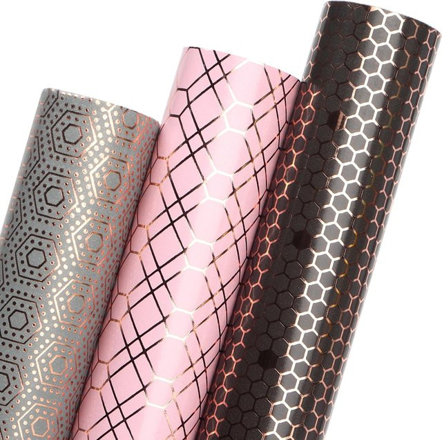 3 Rollen Mini-Geschenkpapier Set mit Geometrie-Mustern in Rosa, Grau, Schwarz und Roségoldfolie - Bild 1