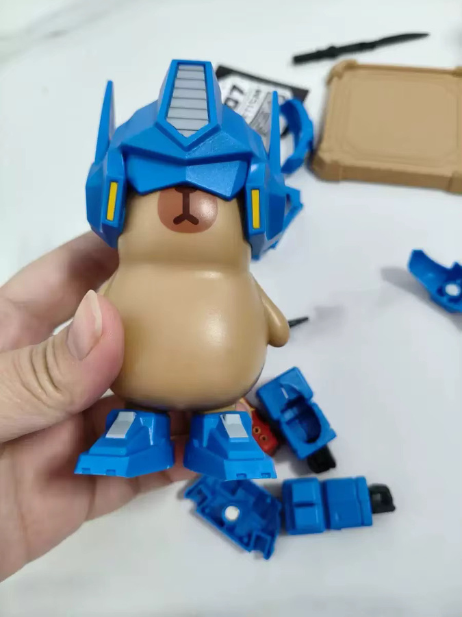 Bandai Gundam Capibara Rx-78-2, Magnetische Dekorative Capybara Figuren, Einzelfigur - Bild 3