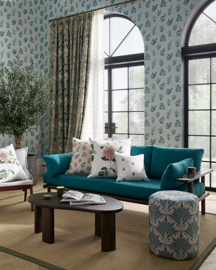 Clarke & Clarke Tapete Leiden Seaglass in Grün und Blau mit botanischem Floral-Design aus Vlies - Bild 1