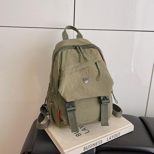 Weft Wasserdichter Nylon-Laptop-Rucksack für 13 Zoll in Grün - Bild 1