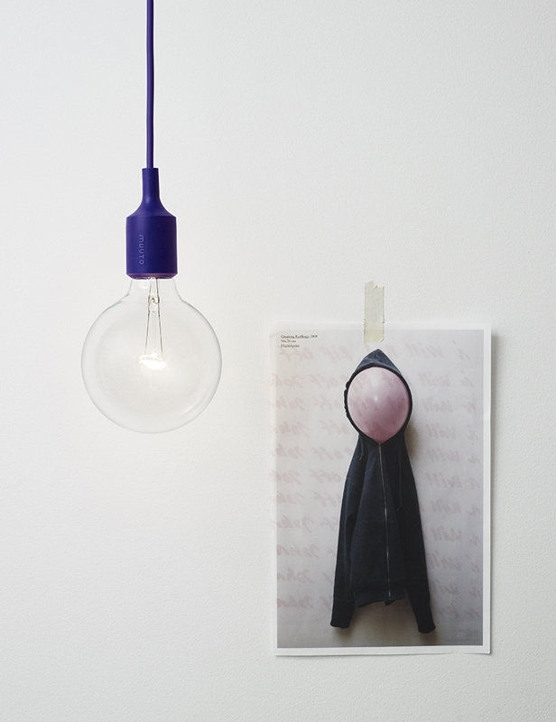 Muuto E27 LED Pendelleuchte in Blau Transparent - Bild 2