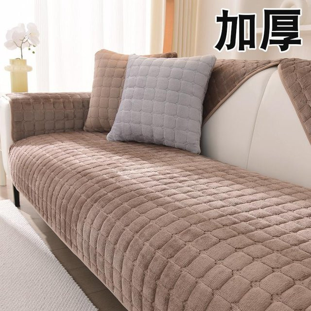 Rutschfester Sofabezug von Warm Magpie Home in Beige, weiches Plüsch-Sofakissen aus Fleece, Breite: 240 cm, Tiefe: 110 cm - Bild 1