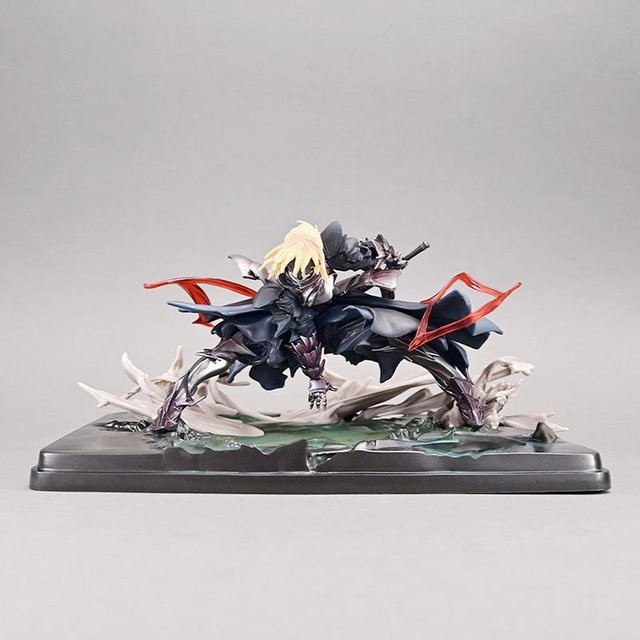 Yiran toy 1 Fate Night Schwarzes Saber Gk Kämpfer Figur Quadratisches Element Statue - Bild 1