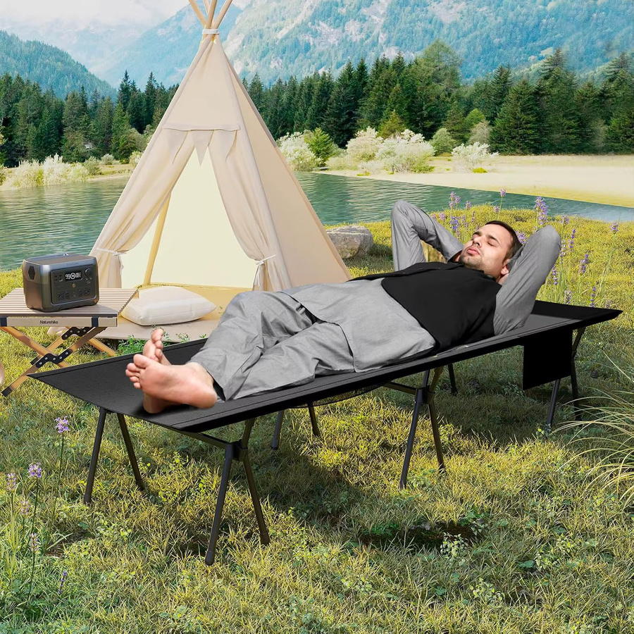 GOFLAME Feldbett höhenverstellbare Campingliege mit Beinverlängerungen und Seitentaschen in Schwarz - Bild 1