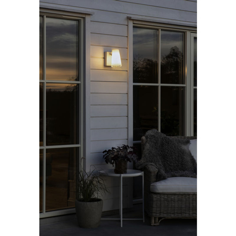 Konstsmide Außenleuchte Fano in Weiss, moderne Wandleuchte für den Garten, B/H/T: 12 x 21 x 21,5 cm - Bild 3