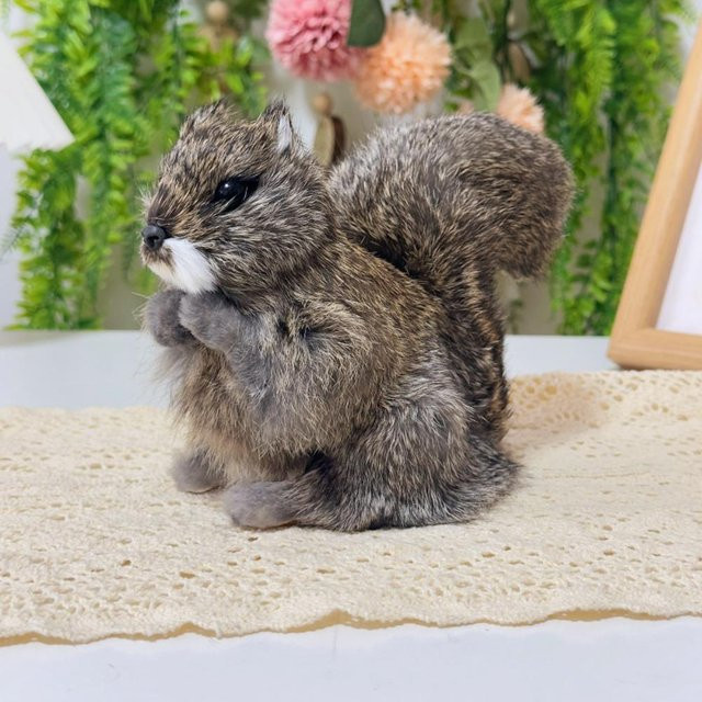 Linyi toy Eichhörnchen Plüschtier, dunkelbraun - Bild 1