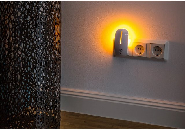 Müller-Licht LED-Nachtlicht Agena Weiß mit Dämmerungssensor und warmweißem Licht - Bild 1