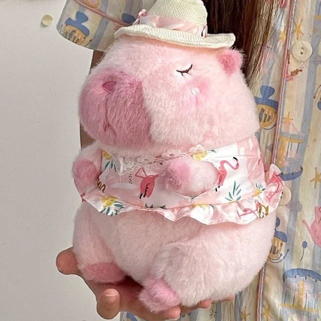 Bandai Capybara Rosa Plüschpuppe, Plüschtier, 30cm - Bild 1