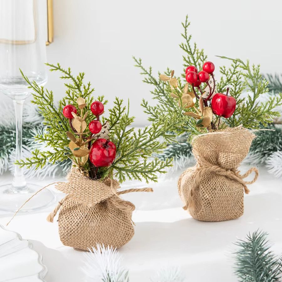 Künstlicher Weihnachtsbaum von smr als Tischdekoration für Hochzeit und Garten - Bild 2