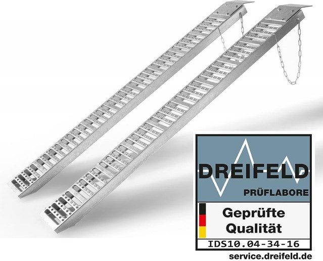DIAMOND CAR Universal Laderampen Auffahrrampen 2er Set in Silber, Länge: 1,8 m - Bild 1